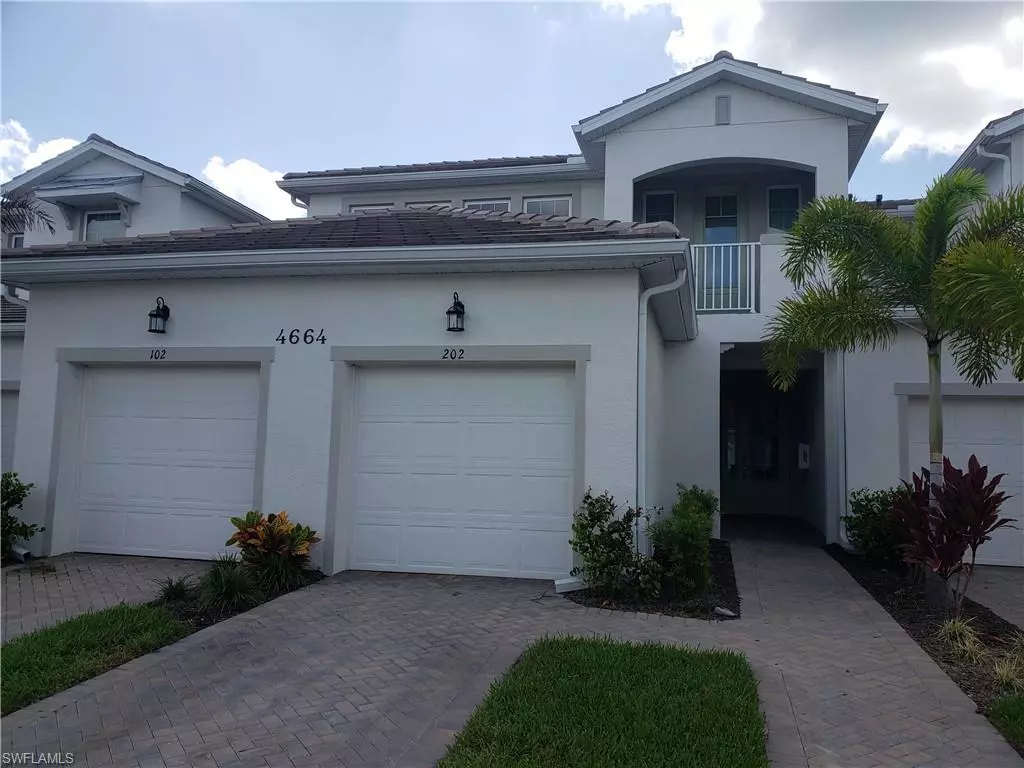 Naples, FL 34112,4664 Arboretum CIR #102