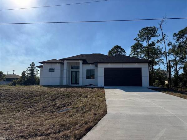 3109 21st ST SW, Lehigh Acres, FL 33976