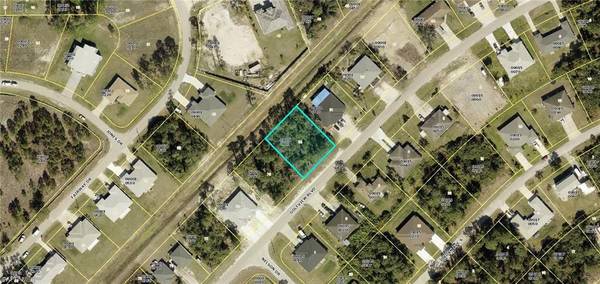 4818/4820 Golfview BLVD, Lehigh Acres, FL 33973