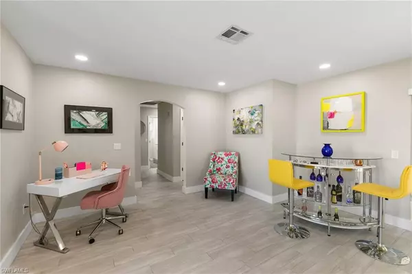 Naples, FL 34113,230 Pine Valley CIR