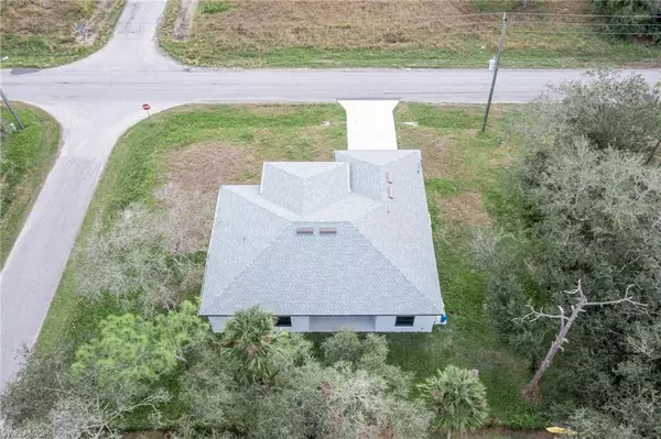 Lehigh Acres, FL 33972,2507 E 18th ST