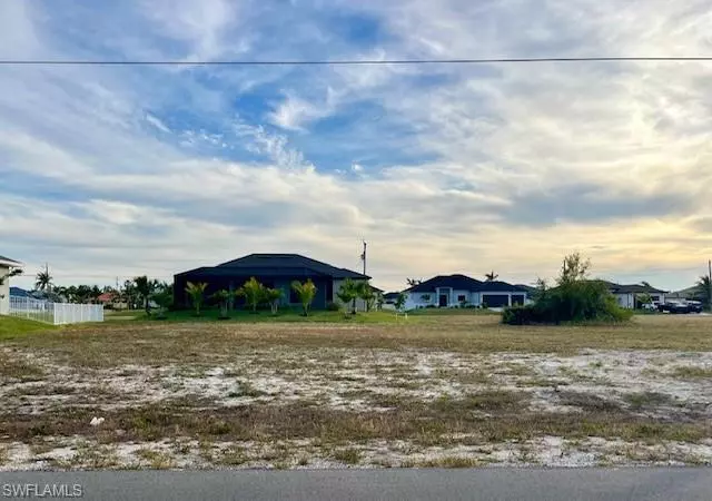Cape Coral, FL 33993,4304 NW 28th ST