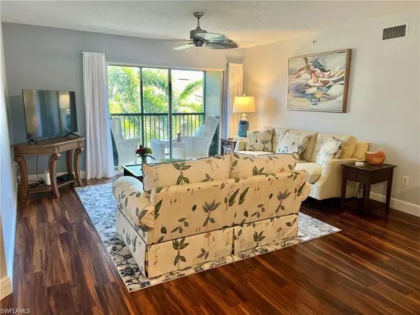 Bonita Springs, FL 34135,8950 Colonnades CT E #834