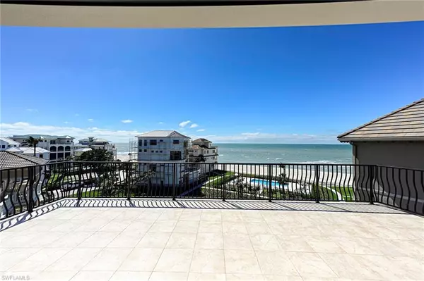 Bonita Springs, FL 34134,209 BAREFOOT BEACH BLVD