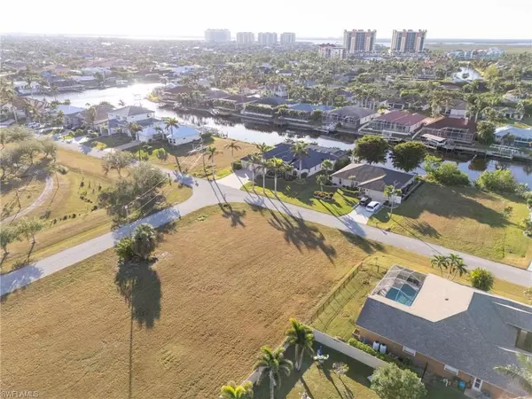 Cape Coral, FL 33914,5308 SW 17th PL