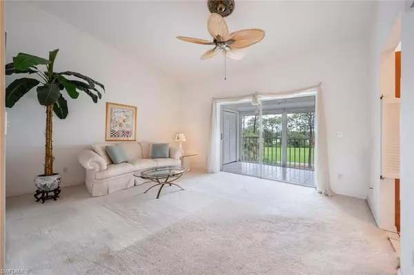 Naples, FL 34104,7360 Glenmoor LN #4308