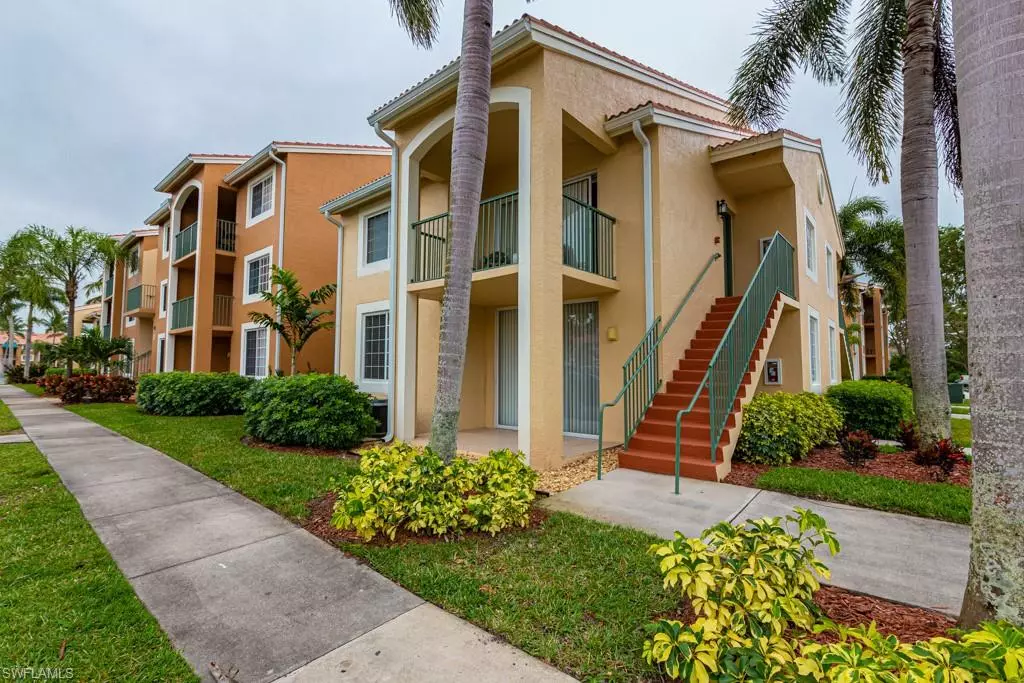 Naples, FL 34104,1195 Wildwood Lakes BLVD #107