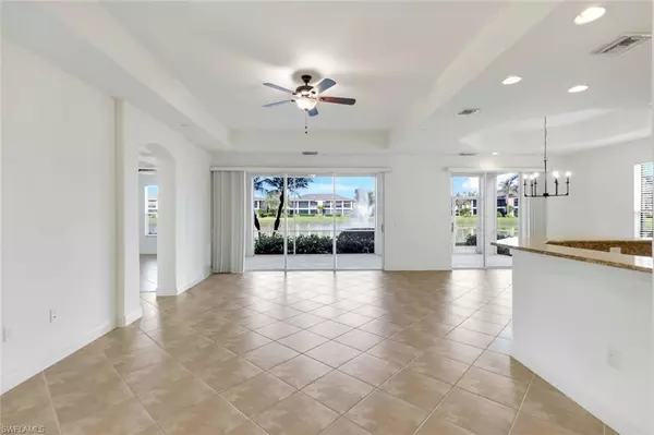 Naples, FL 34119,514 Avellino Isles CIR #3-102