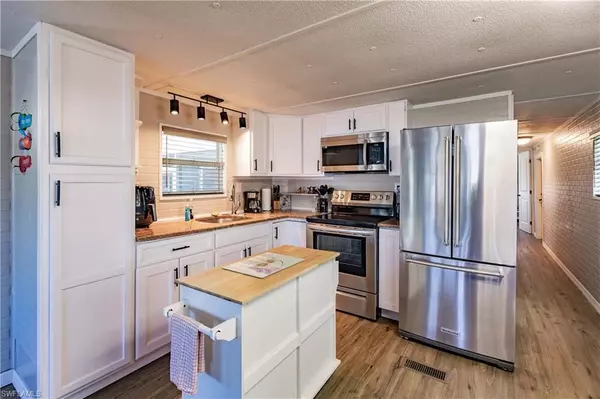 Fort Myers, FL 33905,9806 Sugarberry WAY