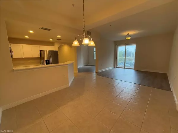 Cape Coral, FL 33909,2913 Tuscan DR #204