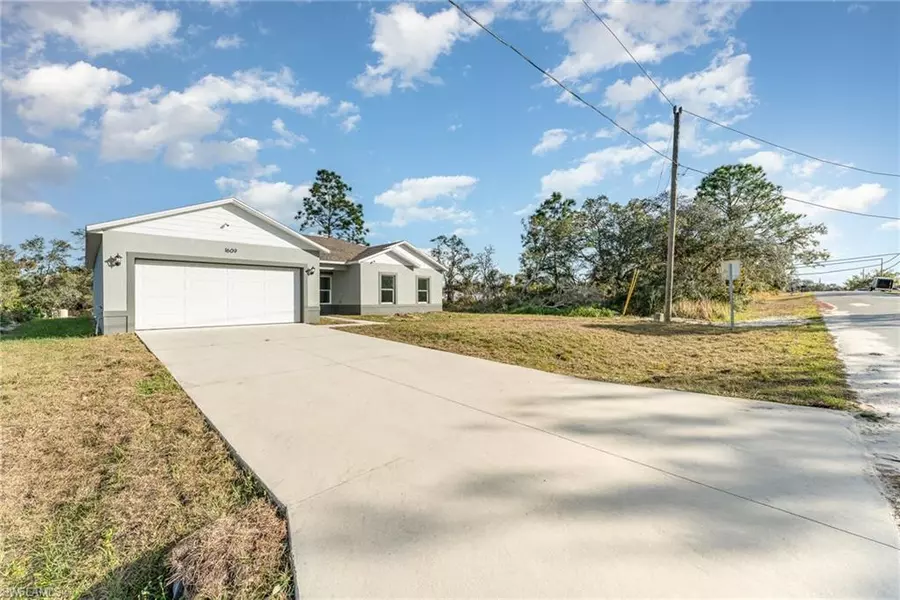 1609 Pickerel CT, Poinciana Place, FL 34759