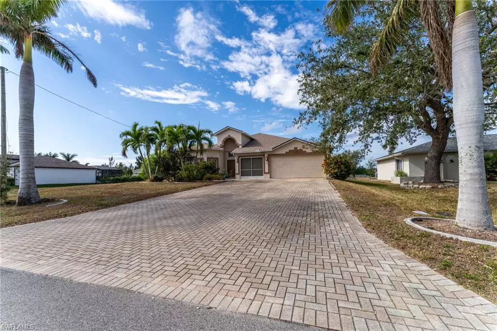 Cape Coral, FL 33991,106 SW 33rd AVE