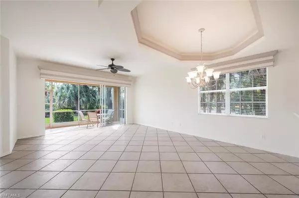 Naples, FL 34114,3964 Bishopwood CT E #1-106