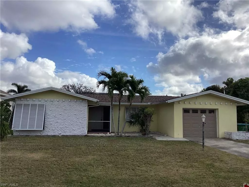 Cape Coral, FL 33904,5365 Delano CT