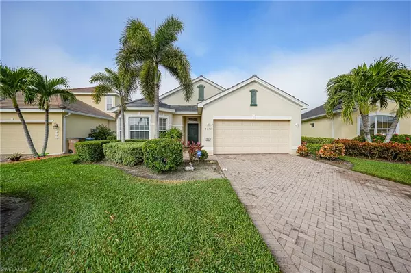 2454 Blackburn CIR, Cape Coral, FL 33991