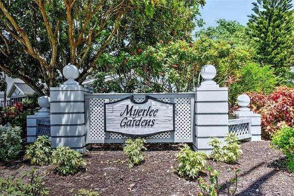 6824 Sandtrap DR #3, Fort Myers, FL 33919