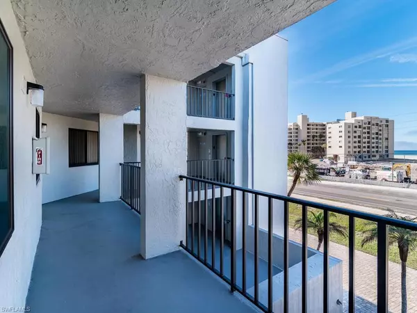 Fort Myers Beach, FL 33931,6655 Estero BLVD #212