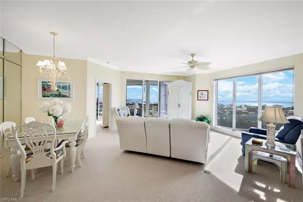 Fort Myers Beach, FL 33931,4198 Bay Beach LN #186