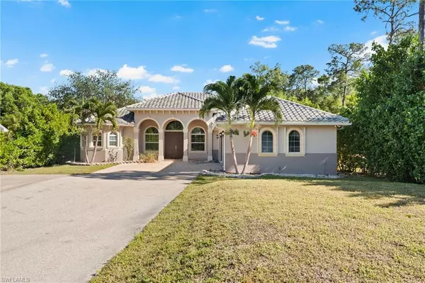 3120 68th ST SW, Naples, FL 34105