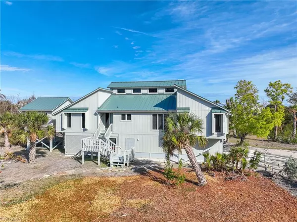 Sanibel, FL 33957,4400 Gulf Pines DR