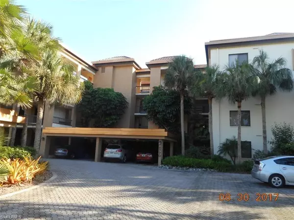 Naples, FL 34108,6770 Pelican Bay BLVD #231