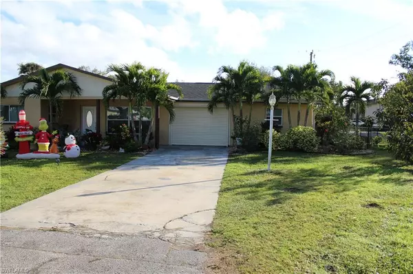 679 Canal DR, North Fort Myers, FL 33903