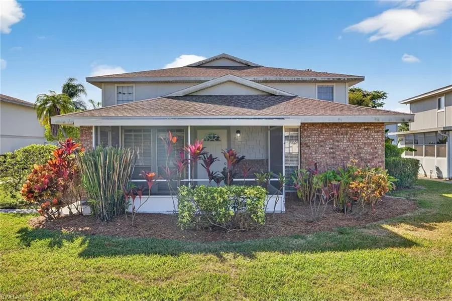 3271 Royal Canadian TRCE #1, Fort Myers, FL 33907