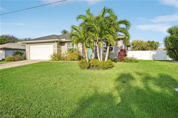 Cape Coral, FL 33990,1116 SE 13th CT