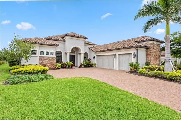 3247 Miyagi LN, Naples, FL 34114