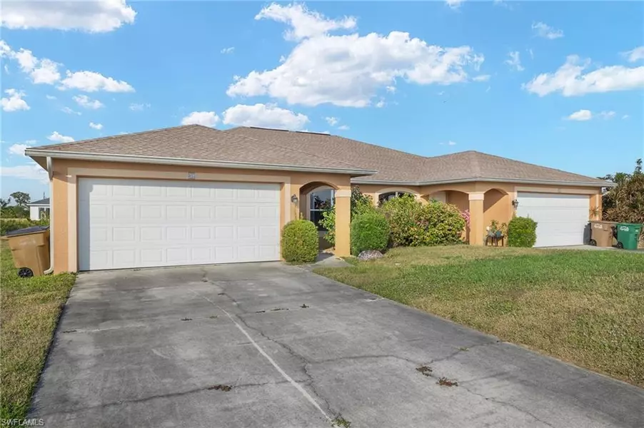 2011 NE 17th TER, Cape Coral, FL 33909