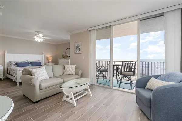 Fort Myers Beach, FL 33931,7330 Estero BLVD #103