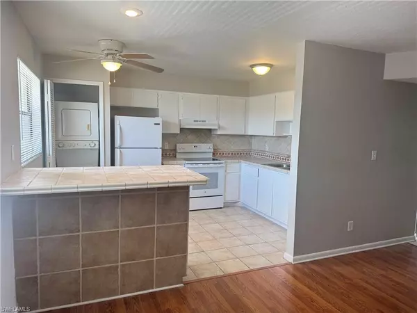 North Fort Myers, FL 33903,4745 Orange Grove BLVD #E-11