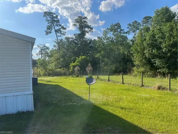 Labelle, FL 33935,1195 Blueberry LN