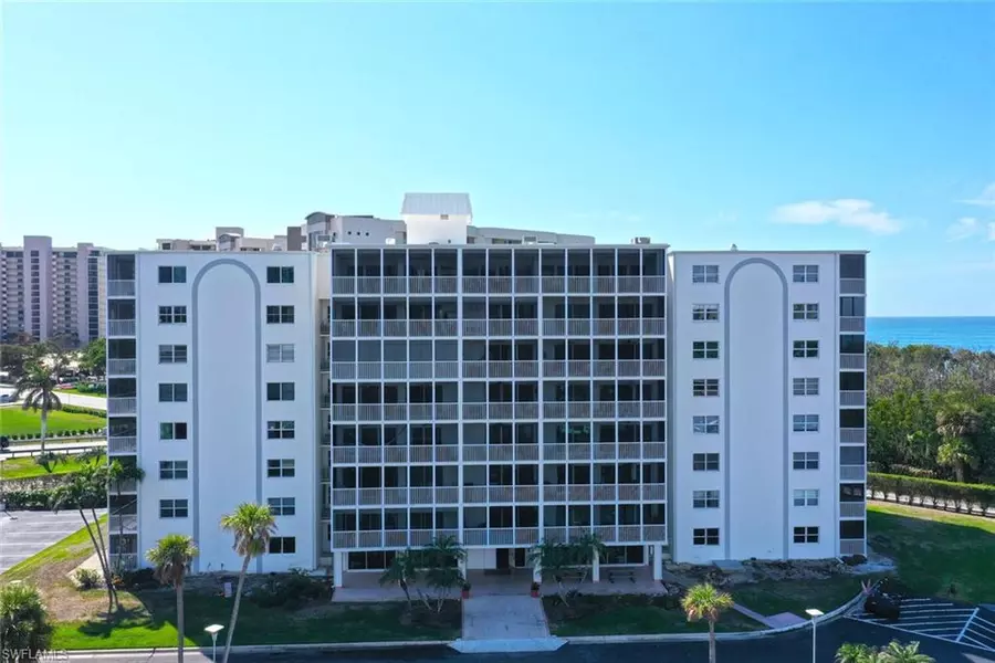 1 Bluebill AVE #503, Naples, FL 34108