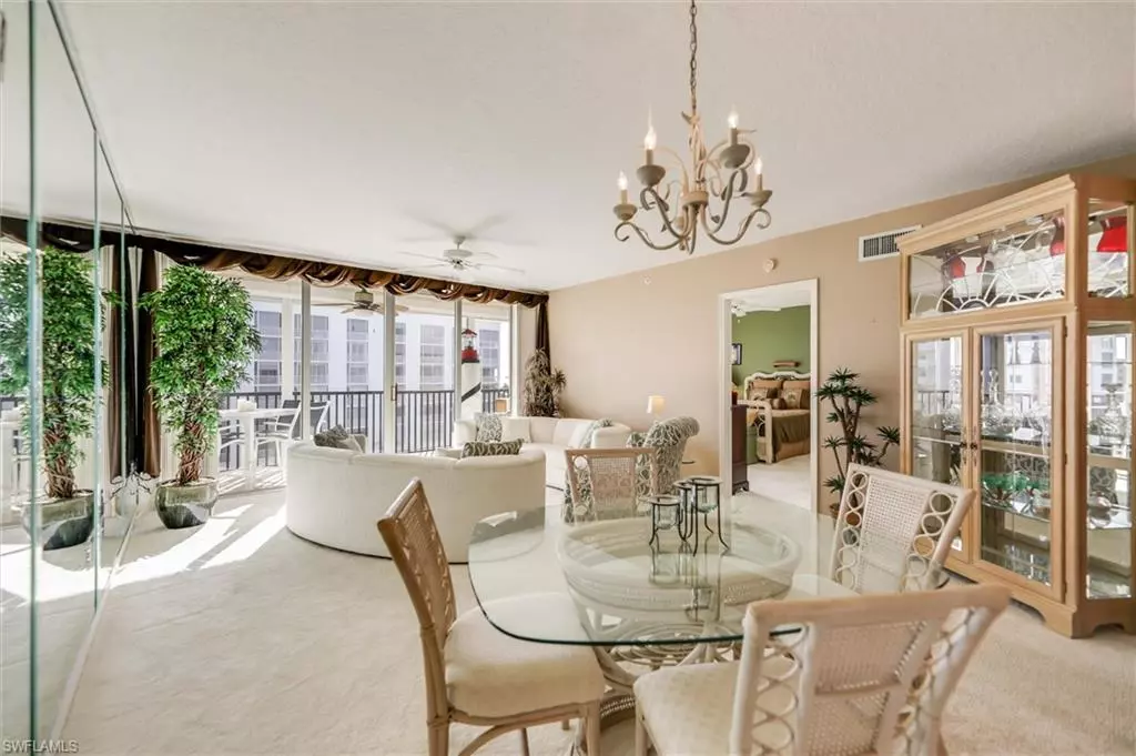 Fort Myers Beach, FL 33931,4431 Bay Beach LN #543