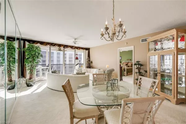 Fort Myers Beach, FL 33931,4431 Bay Beach LN #543
