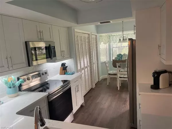 Naples, FL 34104,7380 Saint Ives WAY #1204