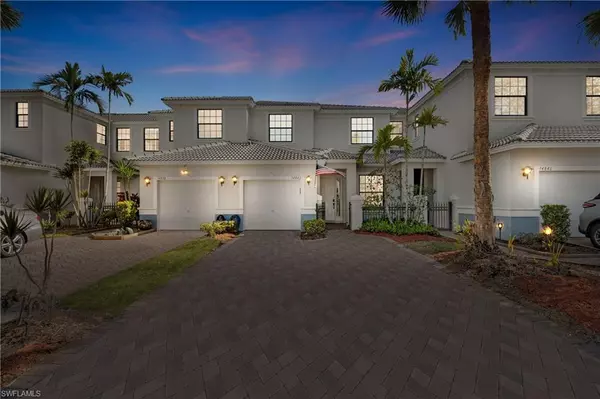 Naples, FL 34119,14842 PINNACLE PL #55