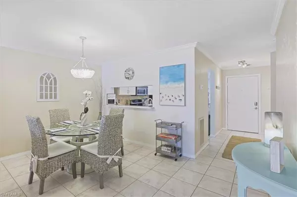 Fort Myers, FL 33908,11921 Seabreeze Cove LN #202