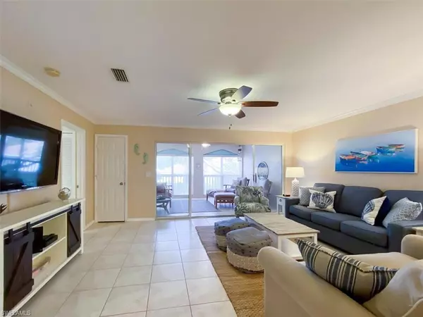 Fort Myers, FL 33908,11921 Seabreeze Cove LN #202