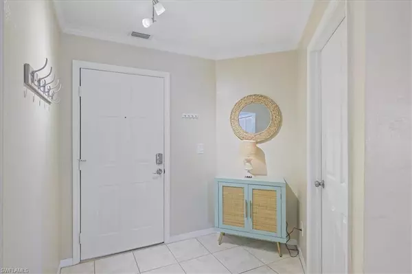 Fort Myers, FL 33908,11921 Seabreeze Cove LN #202