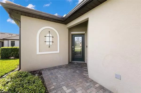 Naples, FL 34120,9120 Glenforest DR