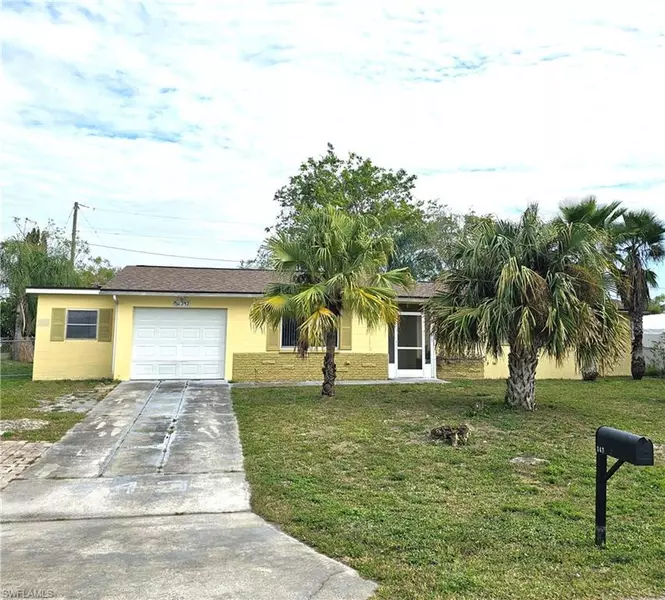 343 Inwood AVE S, Lehigh Acres, FL 33936