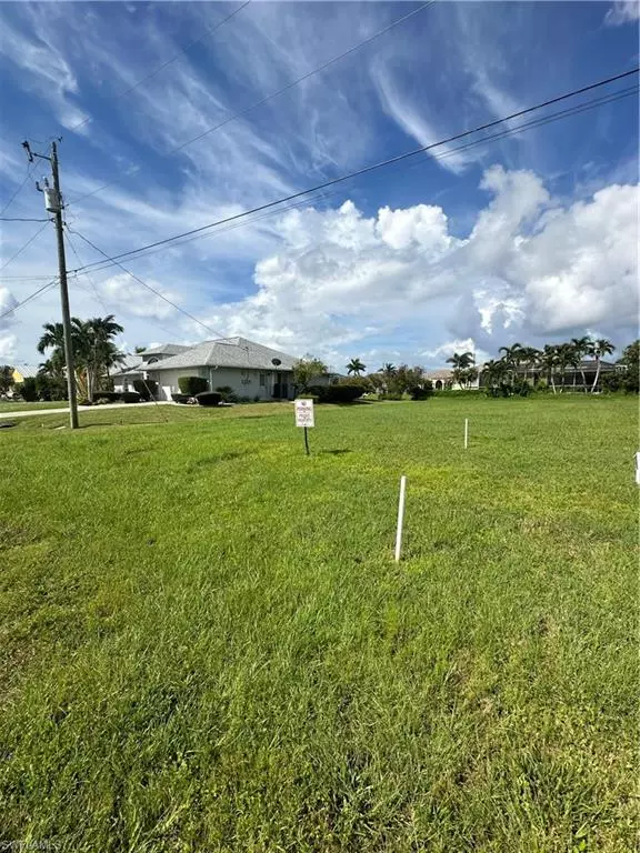 Cape Coral, FL 33914,4512 SW 22nd AVE