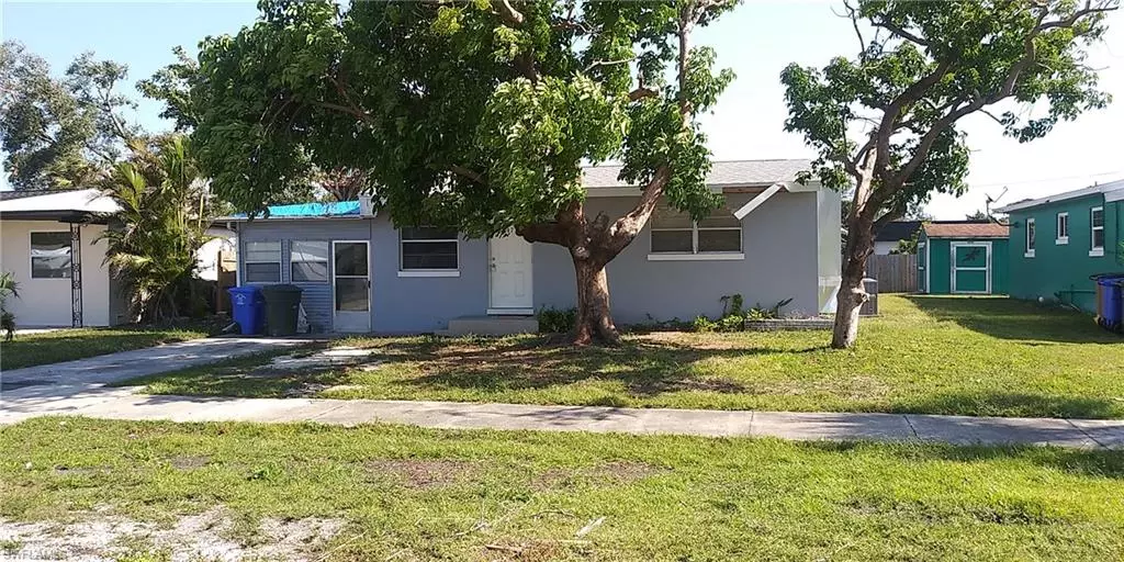 Fort Myers, FL 33901,3847 Maxine ST