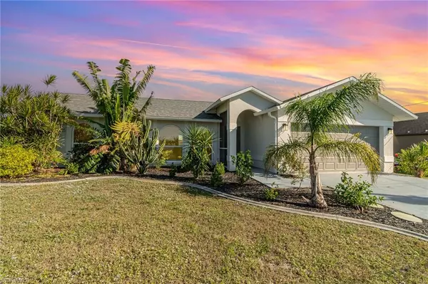 2727 SW 18TH PL, Cape Coral, FL 33914