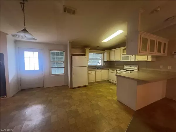 Fort Myers, FL 33905,5054 Fiddleleaf DR