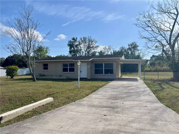 302 Arthur AVE, Lehigh Acres, FL 33936