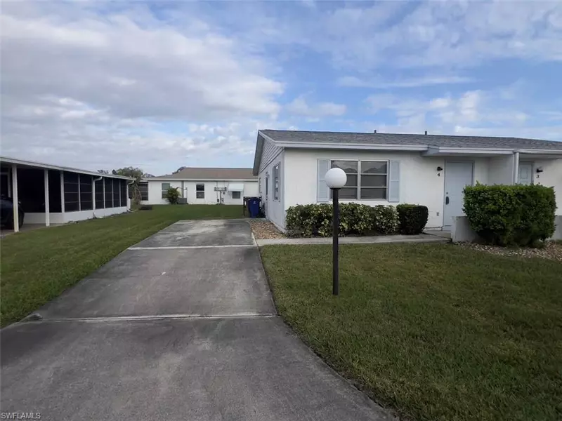 4 Aztec Lily LN, Lehigh Acres, FL 33936