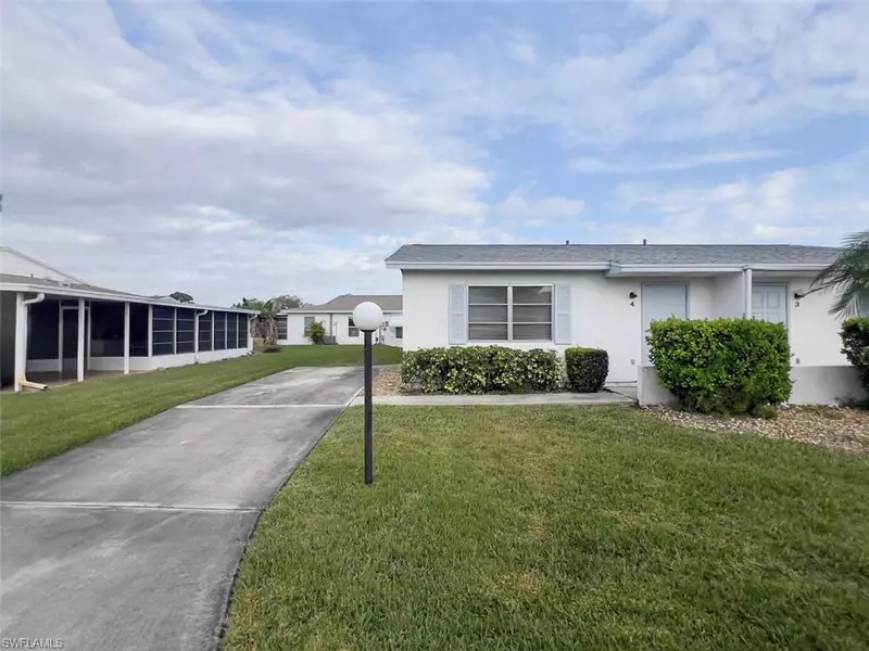 4 Aztec Lily LN, Lehigh Acres, FL 33936